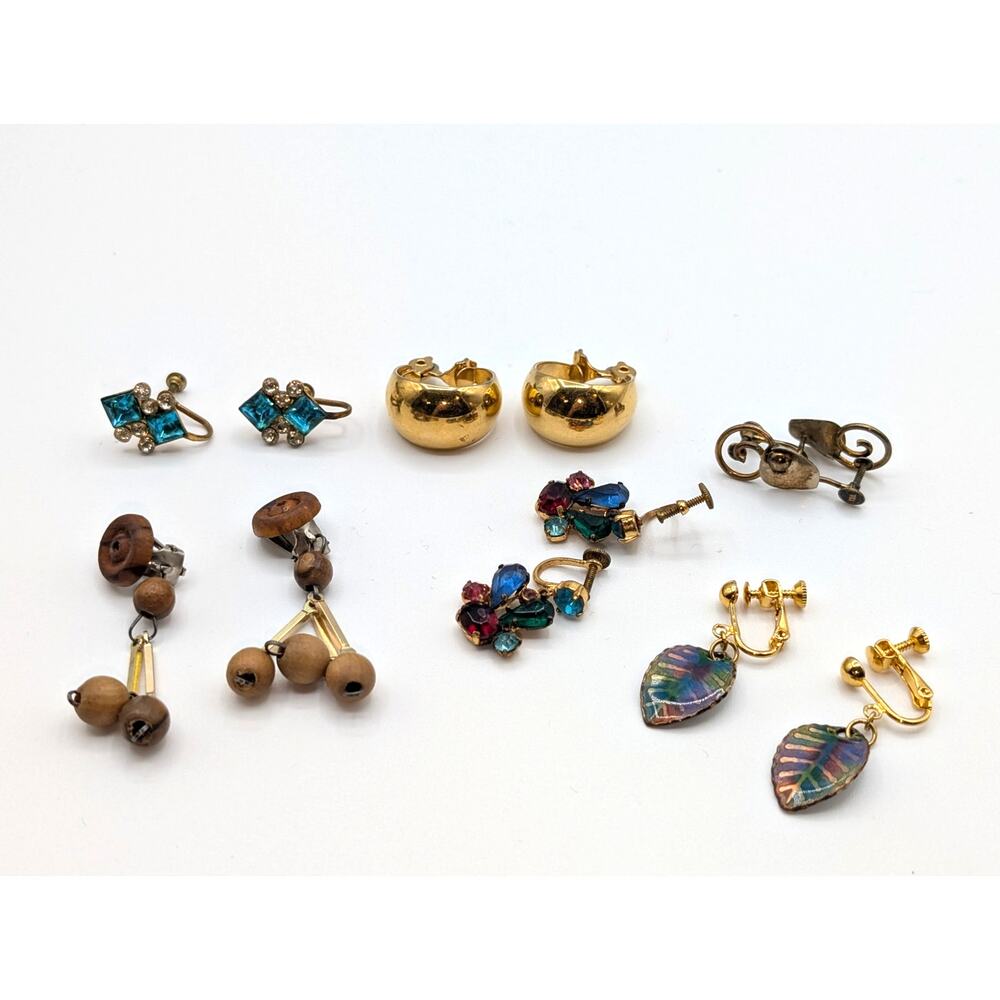 6 Pair Lot Vtg Clip On Screw Back Earrings Including Czech Monet & Gold Filled
